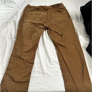 Duluth best made brown 5 pockets